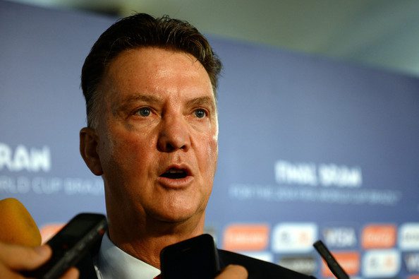 Louis van Gaal appointed Manchester United manager; Giggs named assistant