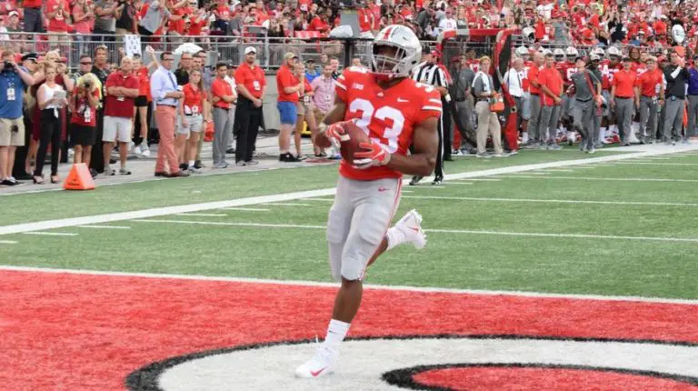 Haskins, Weber Star, No. 5 Ohio State Routs Beavers, 77-31