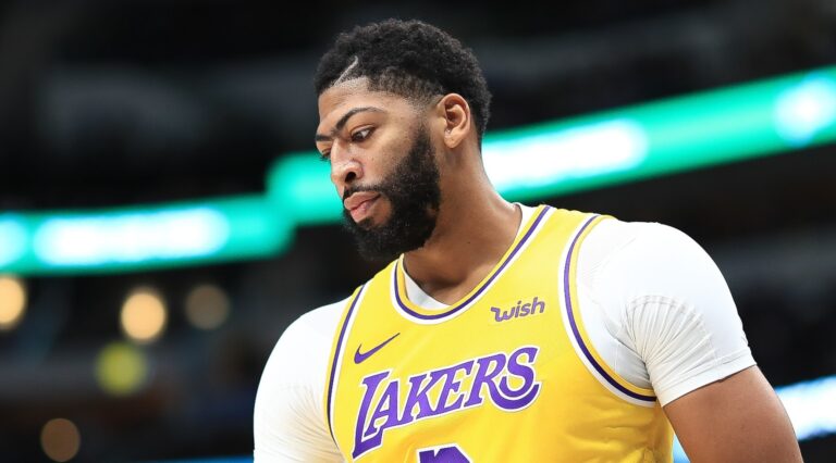 Anthony Davis Expected To Play For Lakers In NBA Finals Game 6; Heat’s Dragic Remains Doubtful