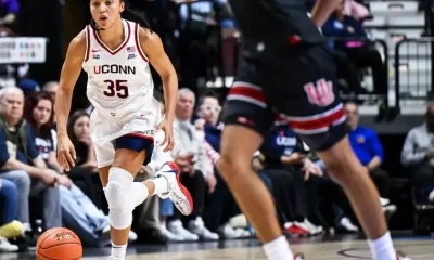 Azzi Fudd #35 of the UConn Huskies